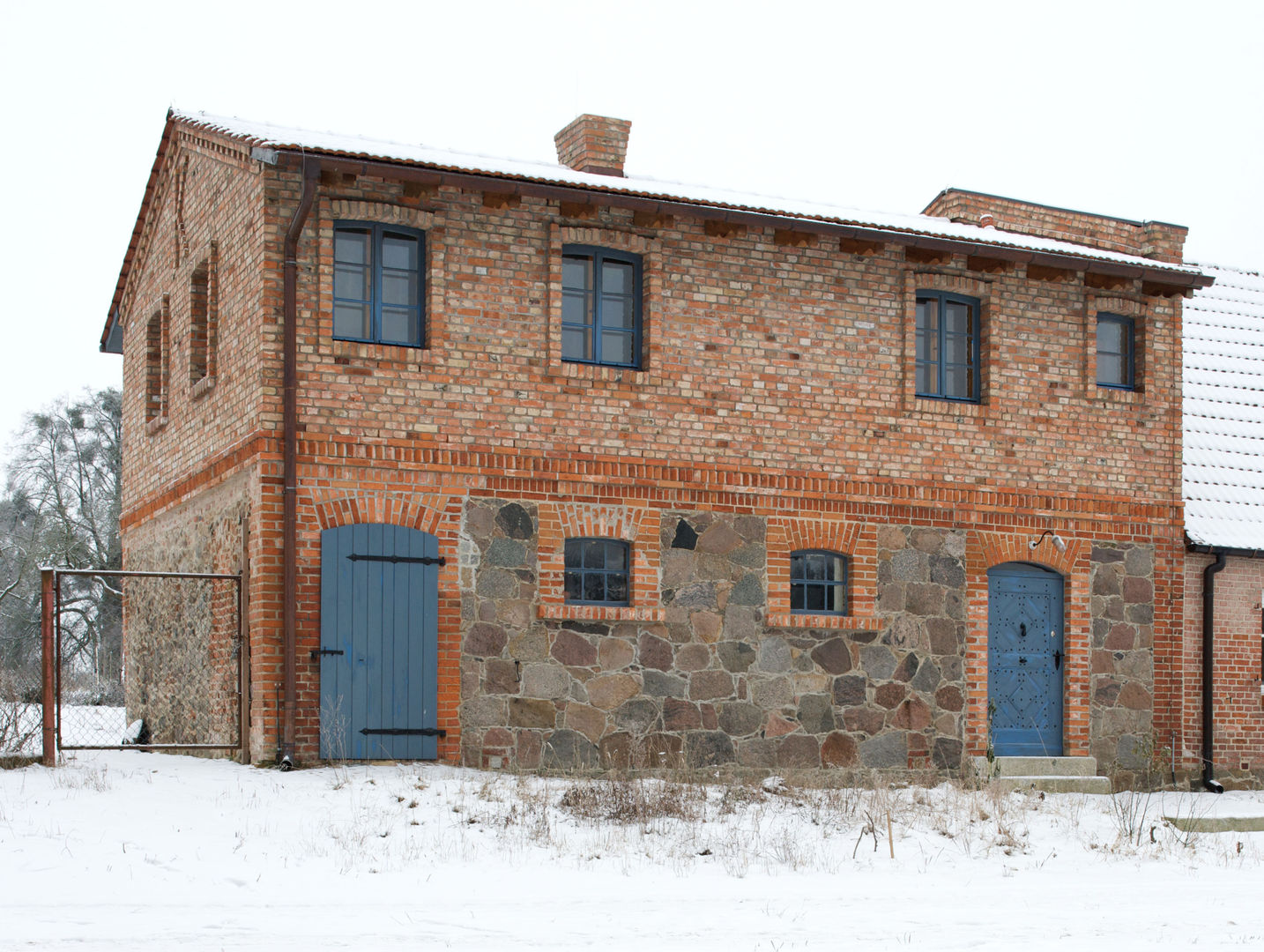 Stallausbau Friedenfelde/Uckermark, Gabriele Riesner Architektin Gabriele Riesner Architektin منازل