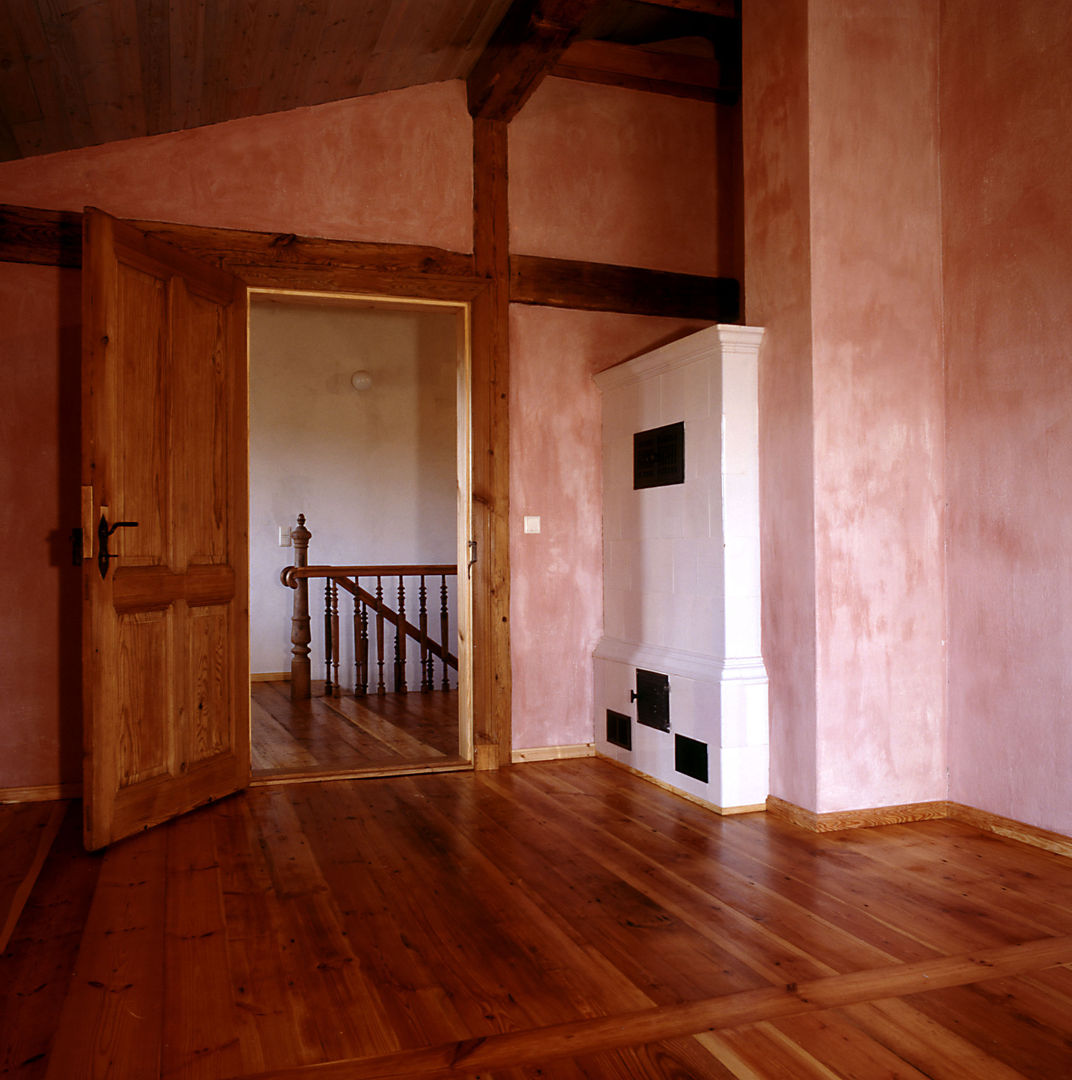 Stallausbau Friedenfelde/Uckermark, Gabriele Riesner Architektin Gabriele Riesner Architektin Rustic style bedroom