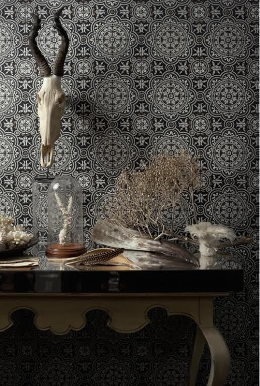 Piccadilly Wallpaper by Cole & Son, Fabrics & Papers Fabrics & Papers Paredes y pisos Papeles pintados