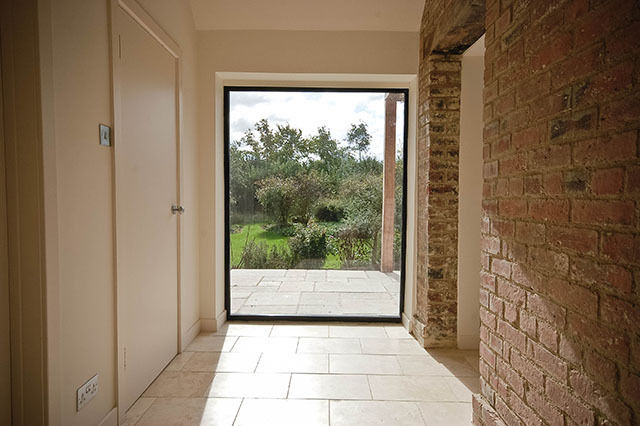 Paddock End, Seymour-Smith Architects Seymour-Smith Architects Country style corridor, hallway& stairs