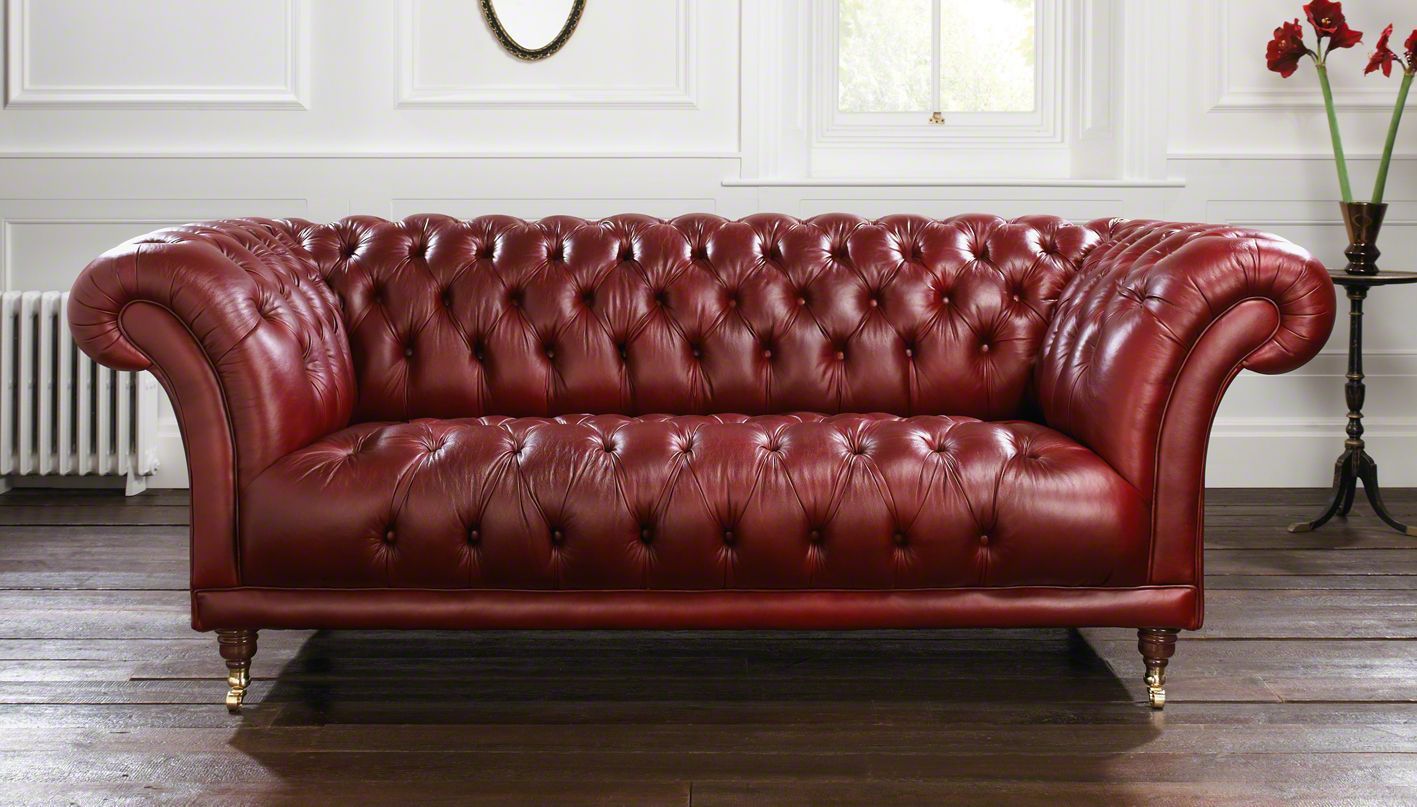 Chesterfield Sofa 'Old Fashion' model, LUCY retrò & chic LUCY retrò & chic ห้องนั่งเล่น โซฟาและเก้าอี้นวม