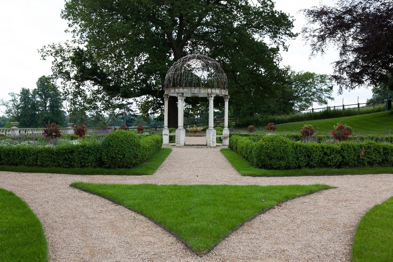 Grand Terrace , Cool Gardens Landscaping Cool Gardens Landscaping Garden