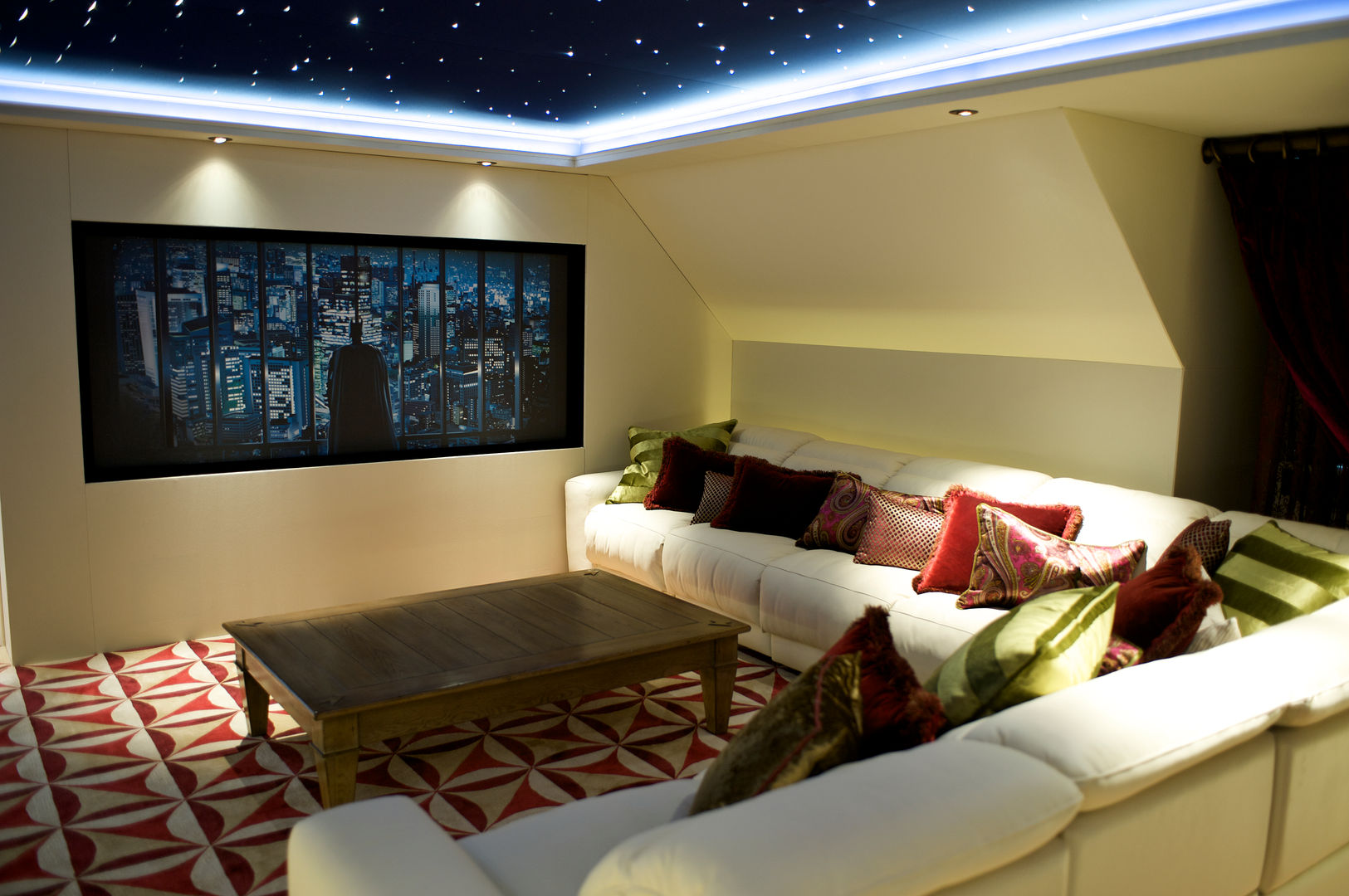 Lakeview cinema, London Residential AV Solutions Ltd London Residential AV Solutions Ltd Phòng giải trí phong cách hiện đại