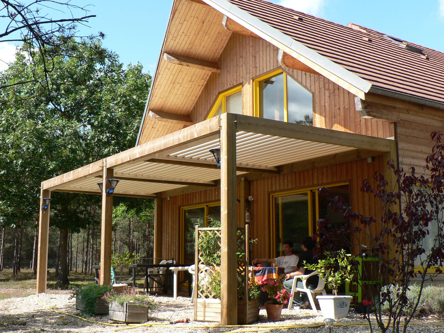 The BIOCLIMATIC Pergola by SOLISYSTEME, SOLISYSTEME SOLISYSTEME Lean-to roof