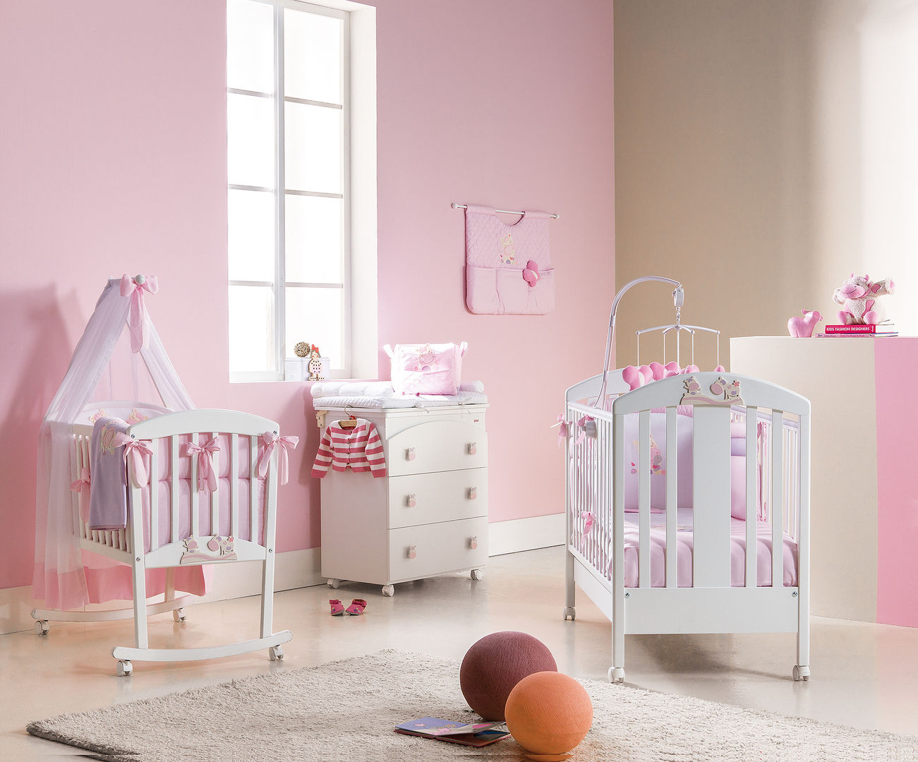 Collezione Lo-la, Picci Picci Habitaciones para niños de estilo clásico Armarios y cómodas