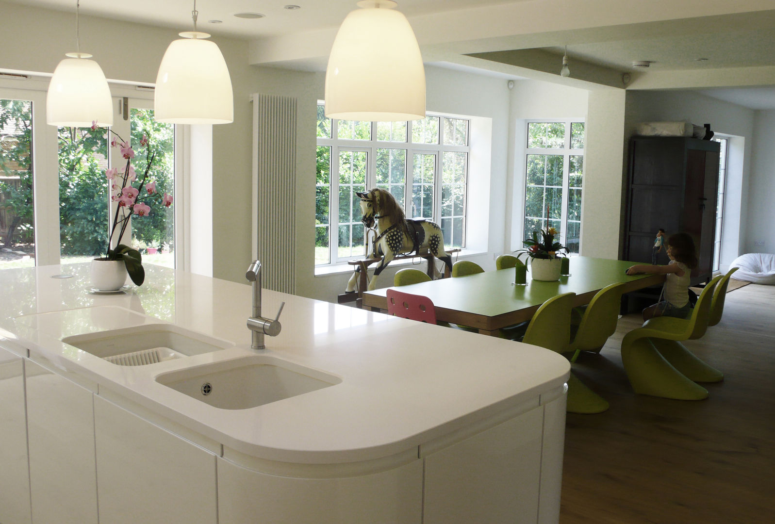 Private Residential Refurbishment, Kent homify Modern Kitchen