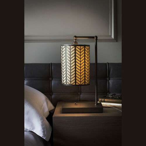 Table Lamp with Lattice homify Living room Lighting