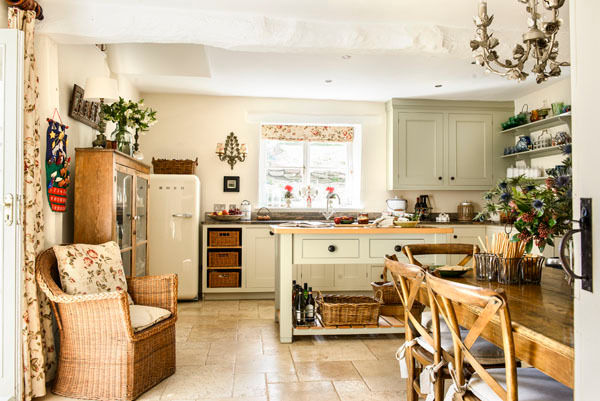 Kitchen design , holly keeling interiors and styling holly keeling interiors and styling Cocinas de estilo rural