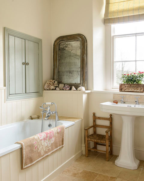 BATH ROOM DESIGNS BY HOLLY KEELING, holly keeling interiors and styling holly keeling interiors and styling Modern living