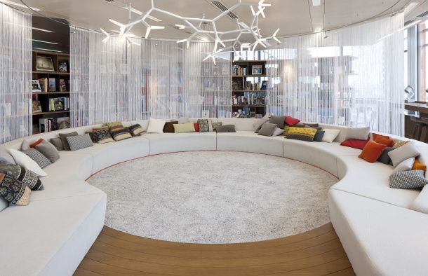 Google Super HQ, PENSON PENSON Ruang Komersial Kantor & toko