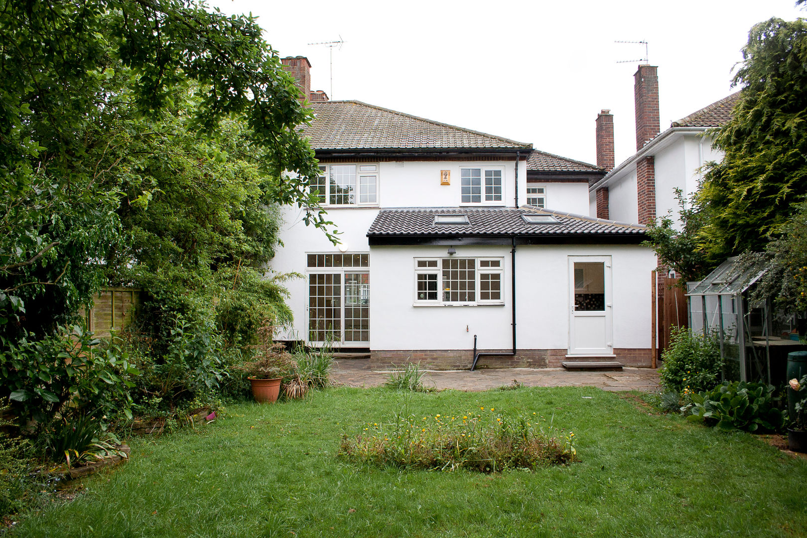 Refurbishment and Ground Floor Extension, Cockfosters, RS Architects RS Architects Classic style houses