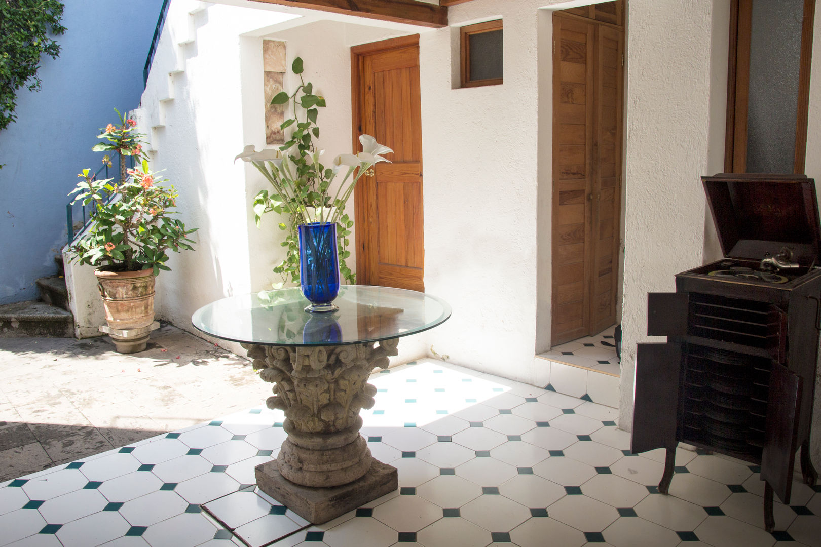 Casa de descanso en Chapala, Mikkael Kreis Architects Mikkael Kreis Architects Living room