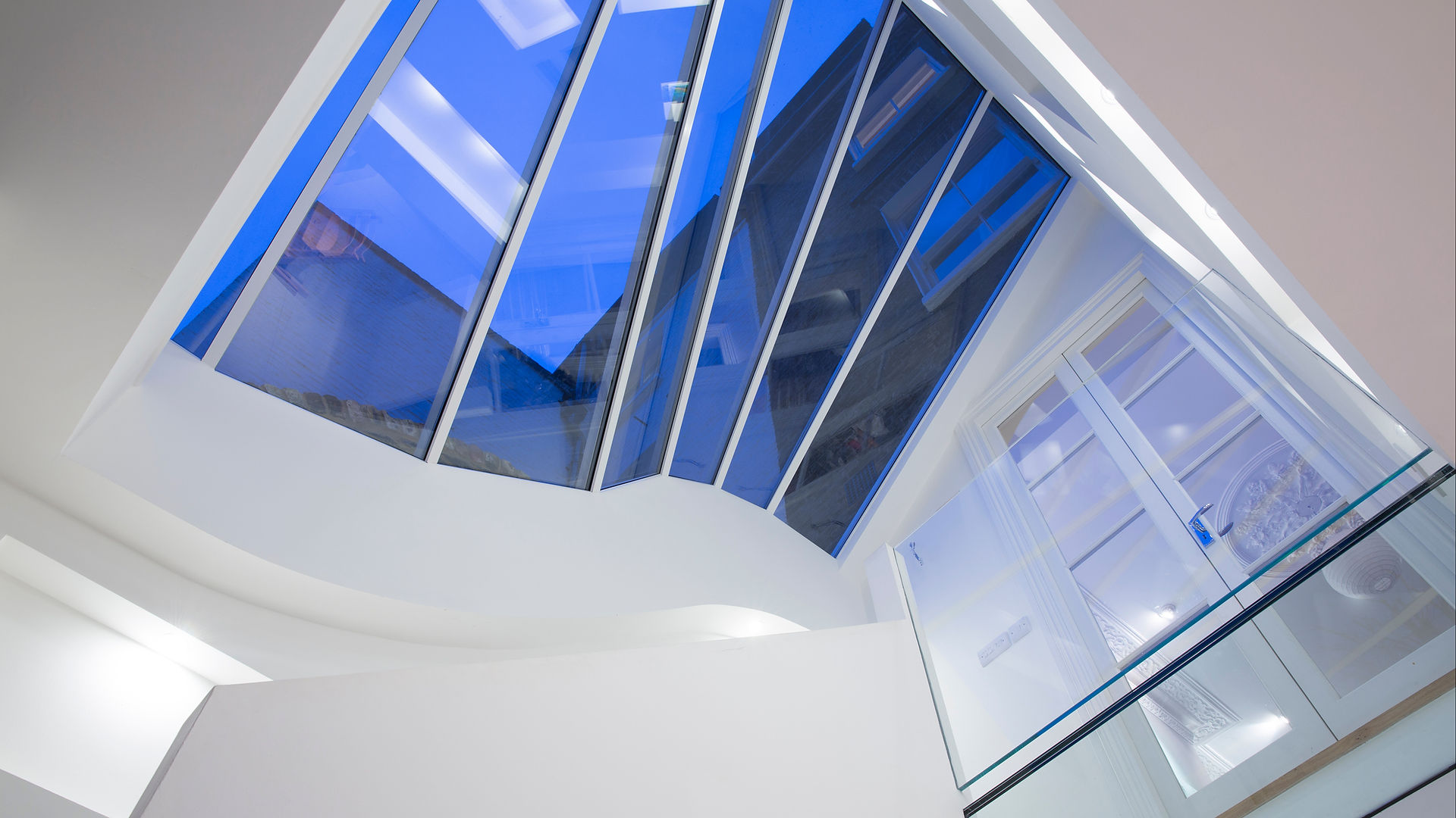 Skylights, Photography in the picture Photography in the picture Modern corridor, hallway & stairs