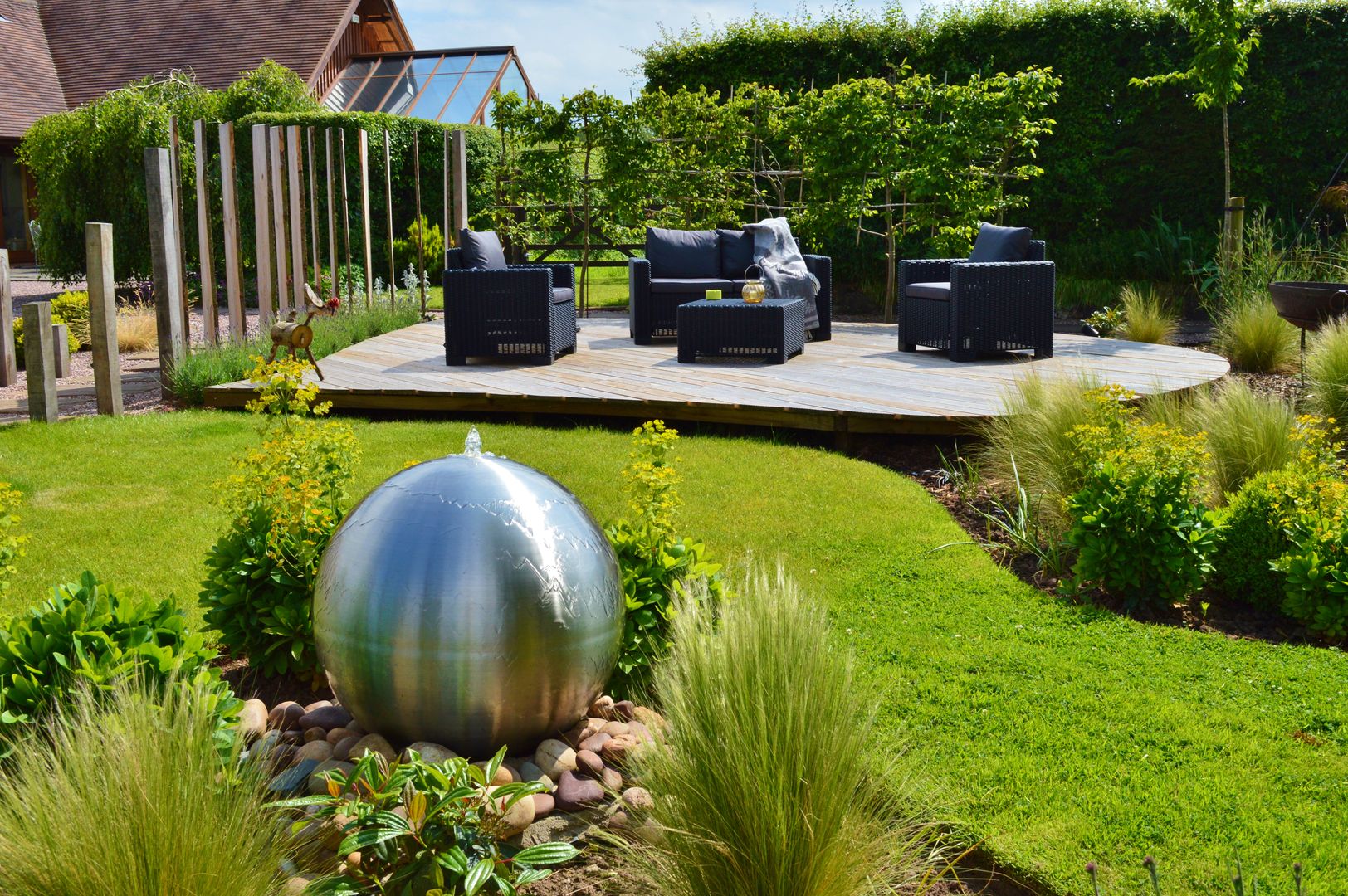 Traditional Garden - Decked Seating Area Unique Landscapes Garden