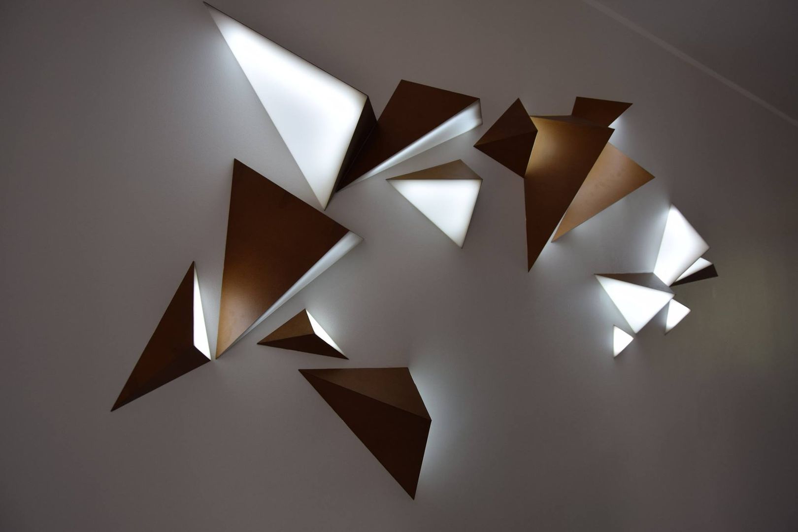 TRIANGLE Adrien Marcos Autres espaces Sculptures