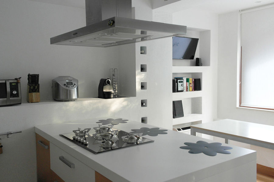 Casa m+l, Laura Marini Architetto Laura Marini Architetto Minimalist kitchen