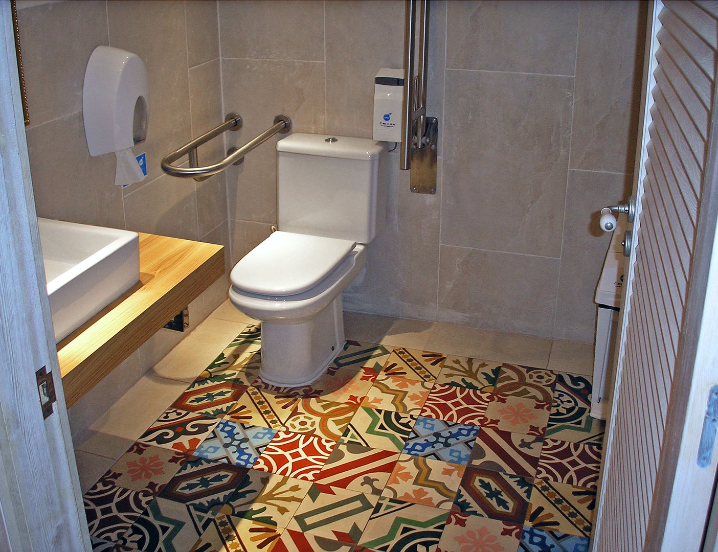 Encaustic Cement Tiles with Endless Pattern Combination, Original Features Original Features Walls Tiles