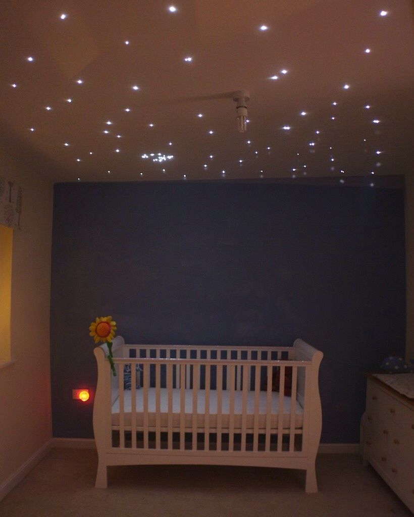 Starlight nursery ceilings, Lancashire design ceilings Lancashire design ceilings Phòng trẻ em phong cách hiện đại