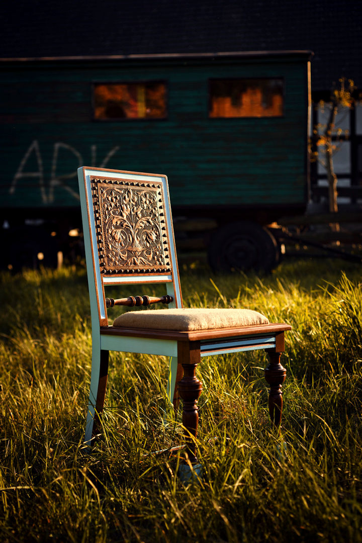 ANNA KRON, Philip Gunkel Photographie Philip Gunkel Photographie Classic style living room Stools & chairs