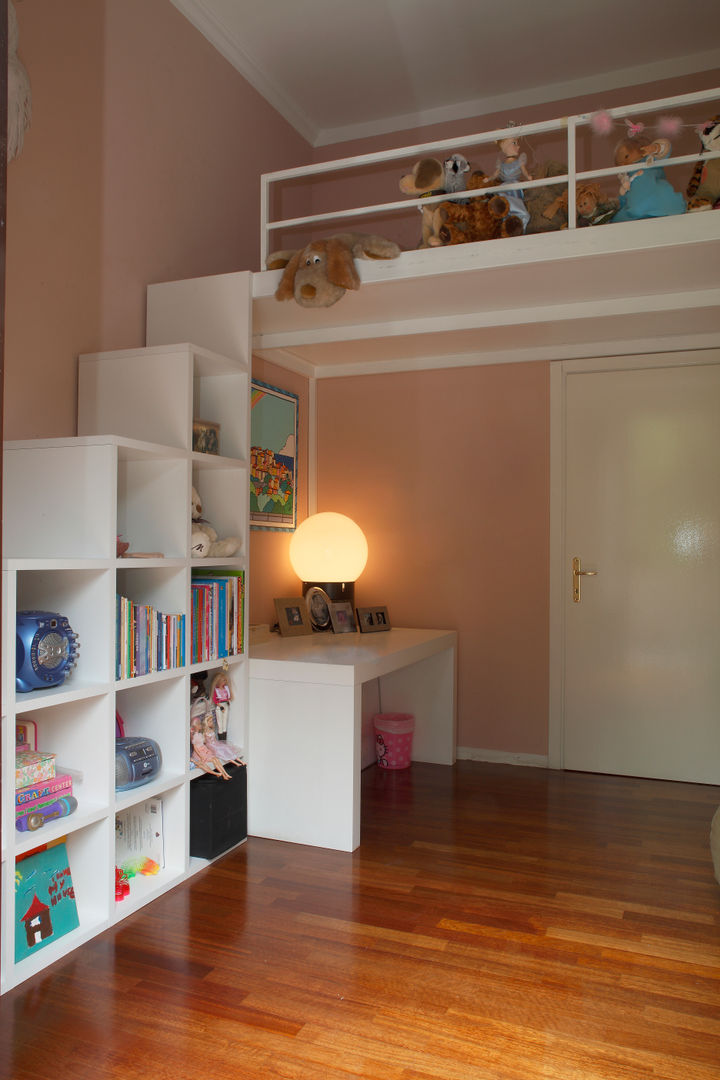 APARTMENT BIANCAMARIA, PAOLO FRELLO & PARTNERS PAOLO FRELLO & PARTNERS Nursery/kid’s room