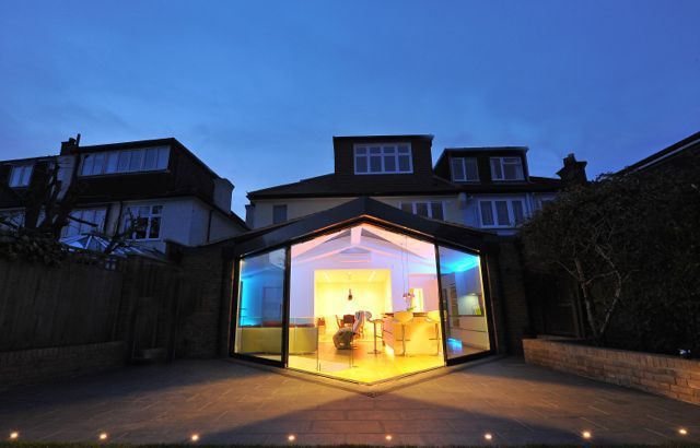 Semi-detached glory hole, Paul Wiggins Architects Paul Wiggins Architects Casas de estilo moderno