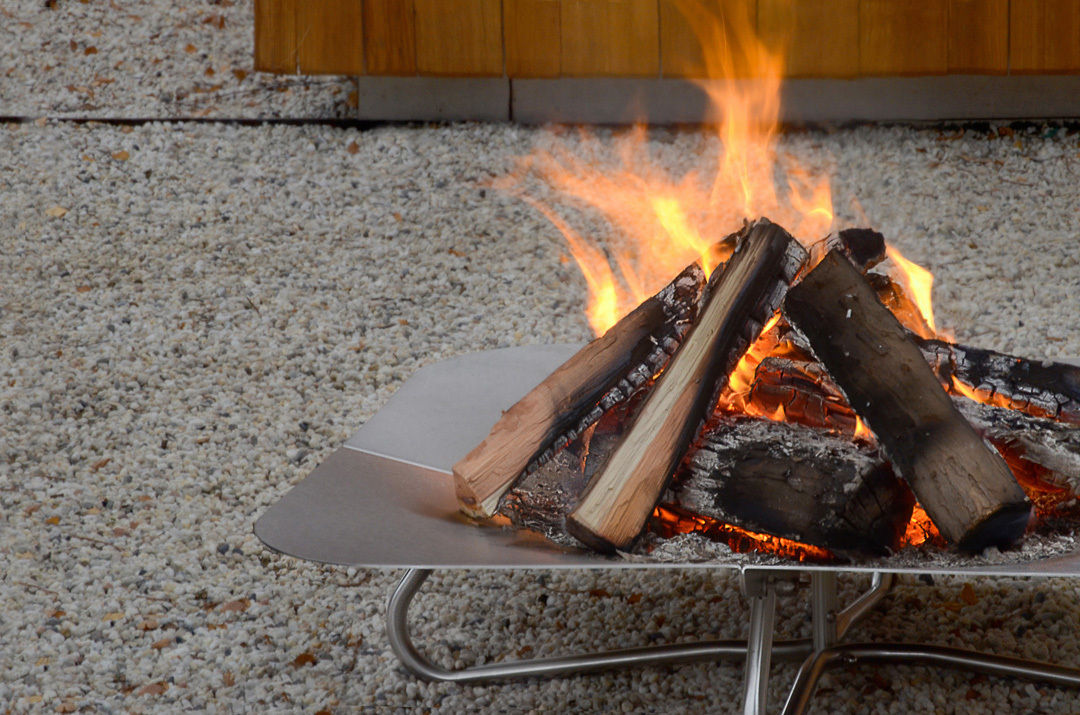 Feuerstellen , Radius Design Radius Design Modern garden Fire pits & barbecues