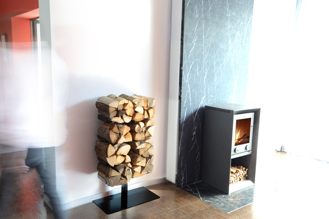 Regale , Radius Design Radius Design Salones de estilo moderno Chimeneas y accesorios