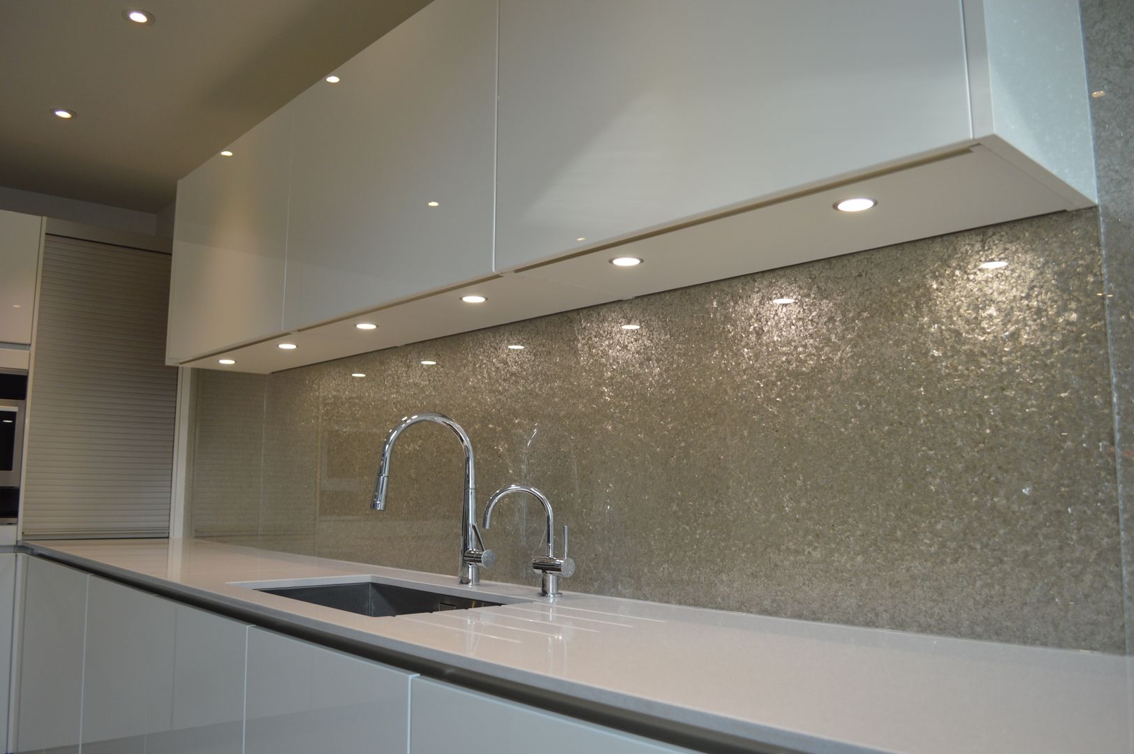 Premium Glass Splashbacks CreoGlass Design Ltd Baños de estilo moderno Lavabos