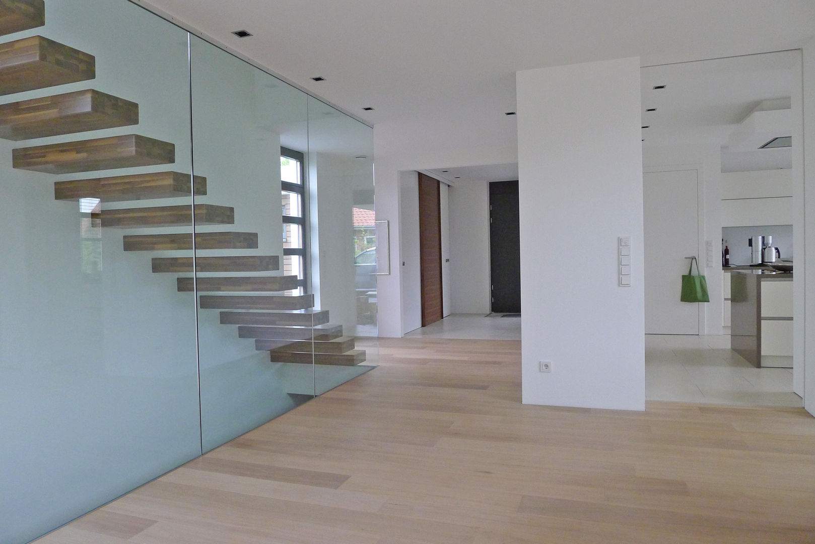 Kragstufentreppe Ego, Fritz Kleedörfer GmbH Fritz Kleedörfer GmbH Escalier Escaliers