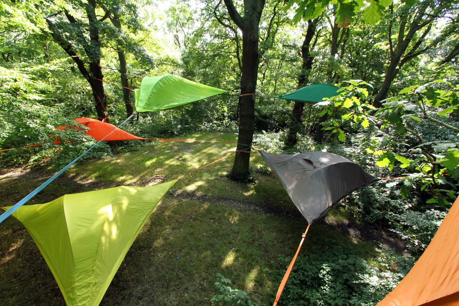 Add a New Touch to Your Camping Adventure with the Tentsile Stingray, Tentsile Tentsile モダンな庭 スイング＆遊び場