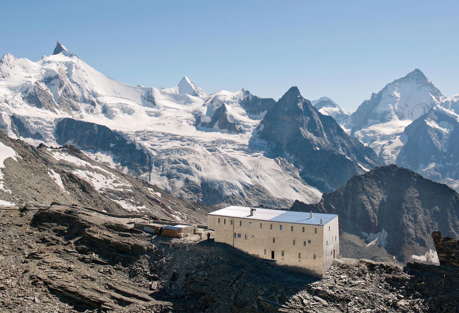 New mountain hut at Tracuit, savioz fabrizzi architectes savioz fabrizzi architectes الغرف