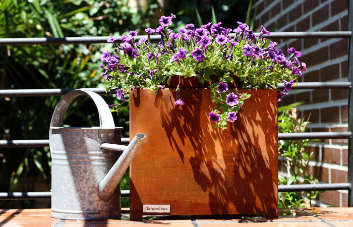 Design pots in Corten Steel, CLASS MANUFACTURING SA CLASS MANUFACTURING SA Modern living Plant pots & vases