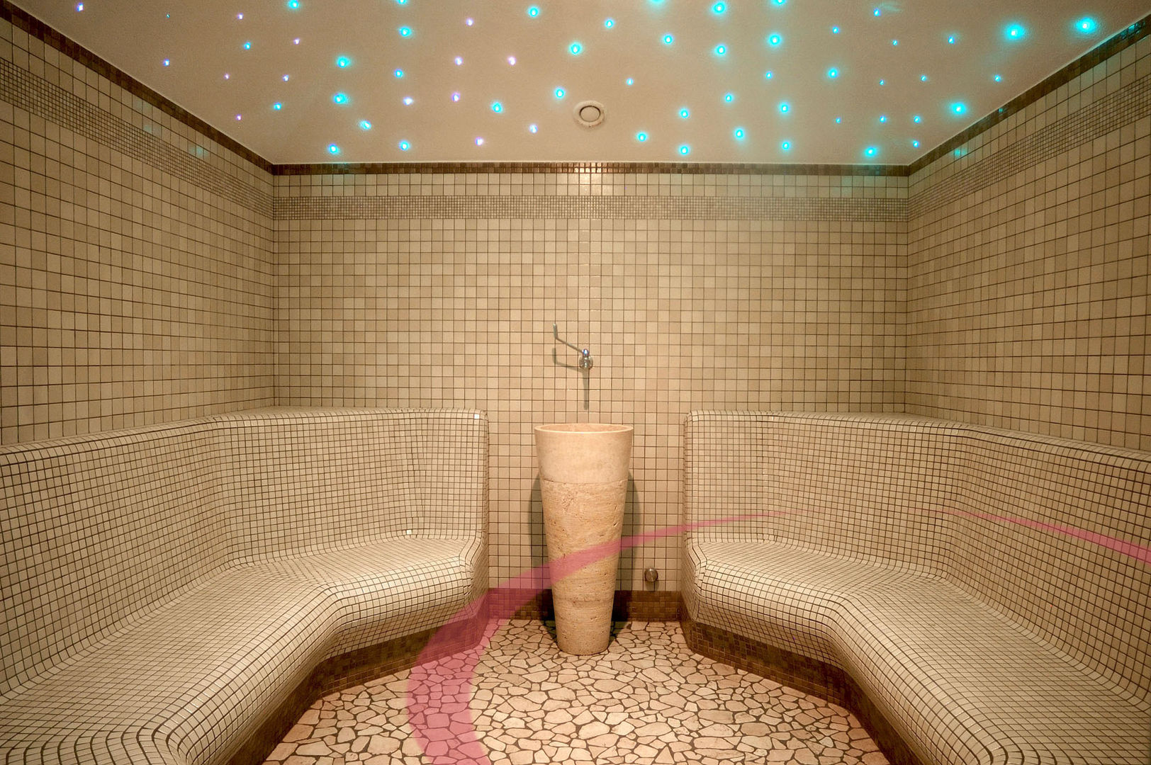 Steam room detail ITALIAN WELLNESS - The Art of Wellness モダンな スパ