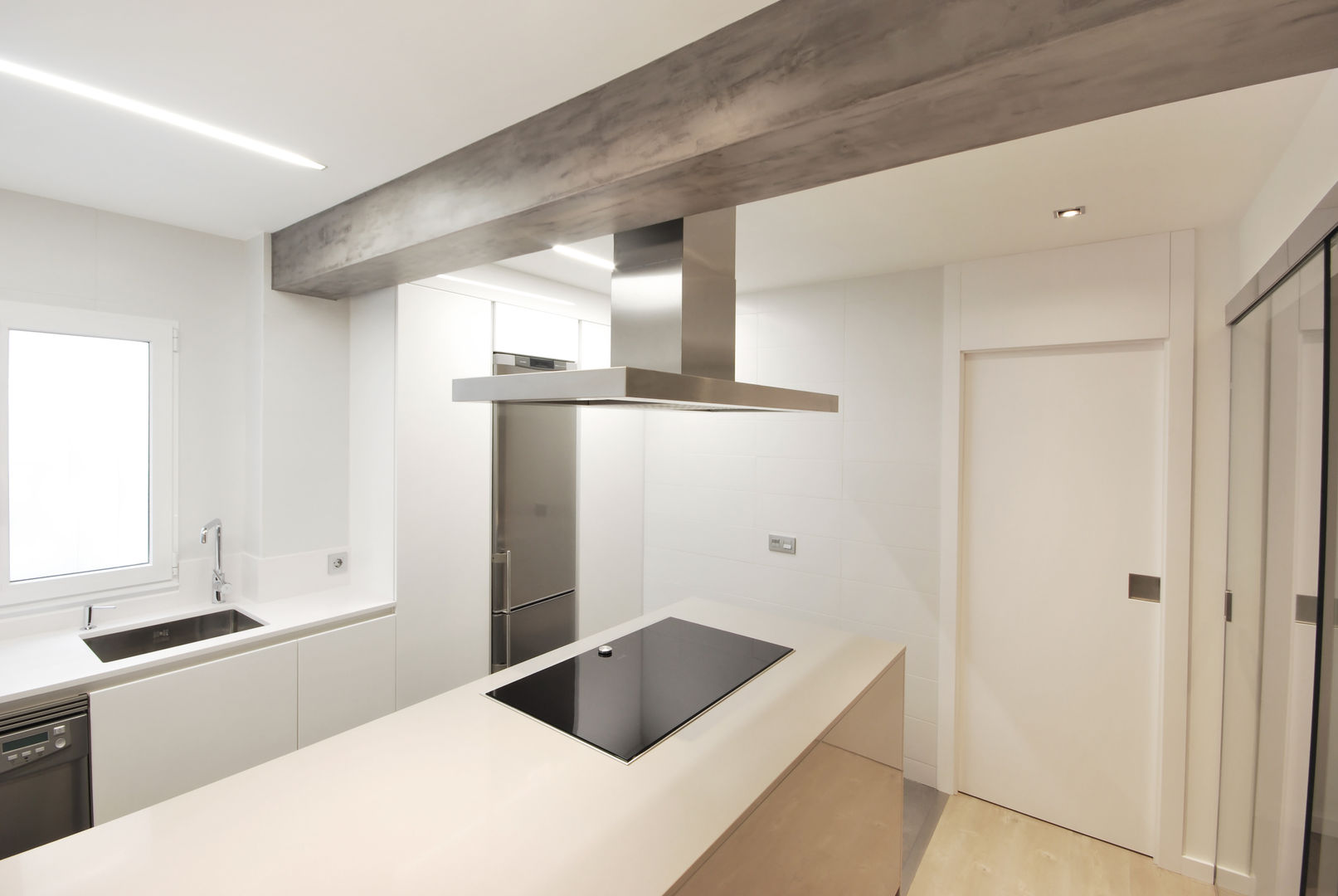 Reforma en Poio , Nan Arquitectos Nan Arquitectos Minimalist kitchen