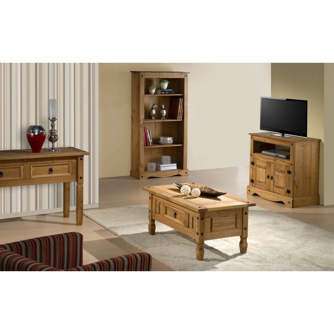 Bonsoni Pine Corona 2 Drawer Flat Screen Tv Unit homify Wiejski pokój multimedialny Meble