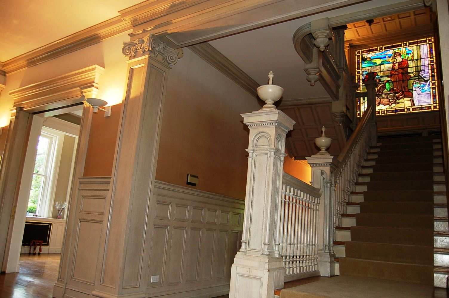 Hôtel particulier aux USA, LADD LADD Colonial style corridor, hallway& stairs