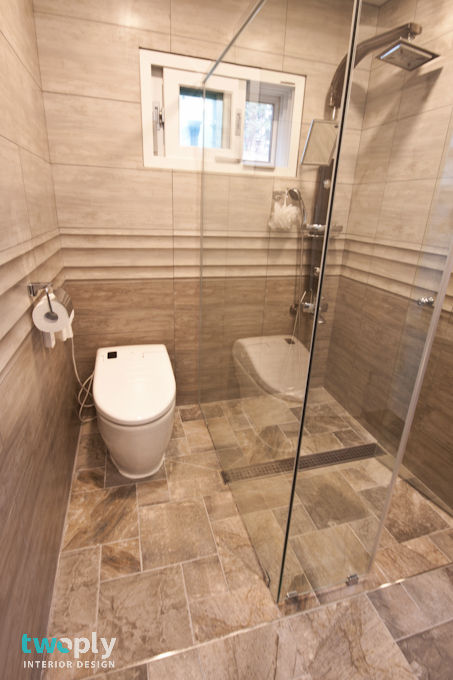 homify Modern Banyo