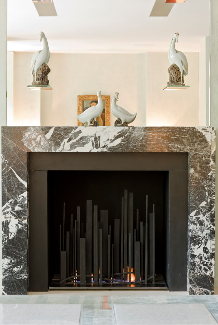 Metropolis Fire, BD Designs BD Designs Salones de estilo moderno Chimeneas y accesorios