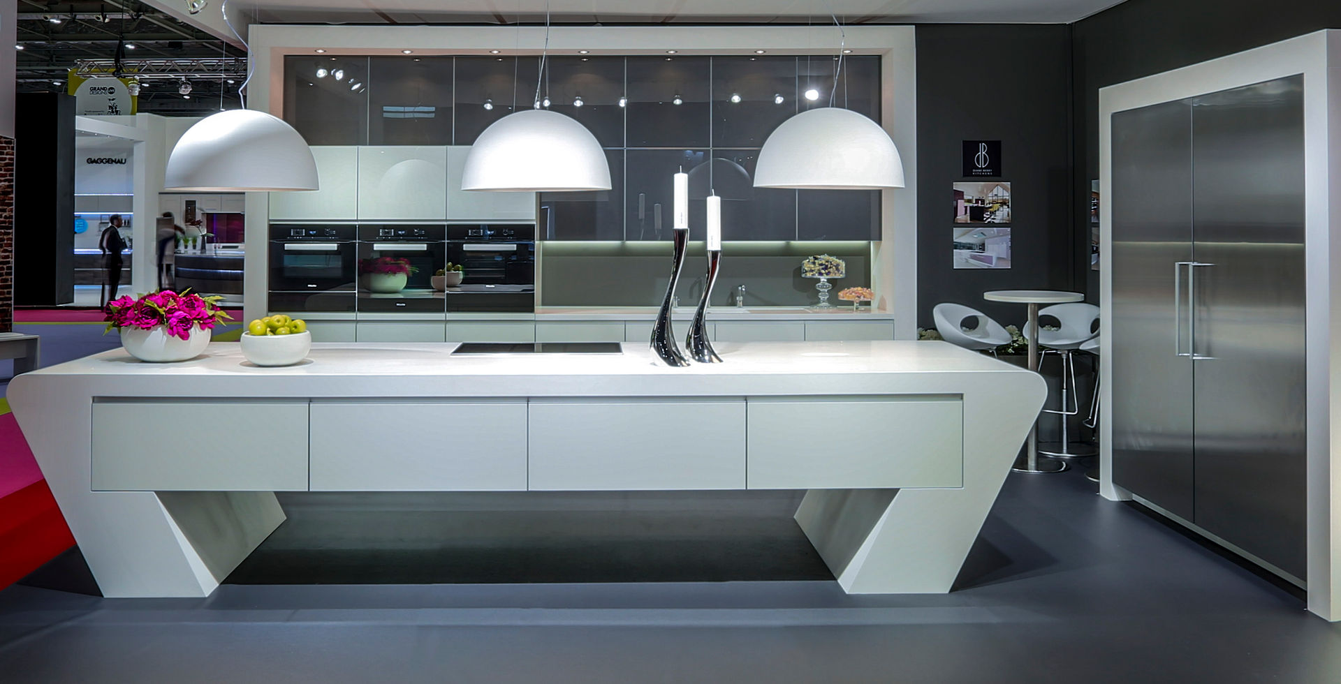 GRAND DESIGNS LIVE 2014, Diane Berry Kitchens Diane Berry Kitchens Modern Mutfak