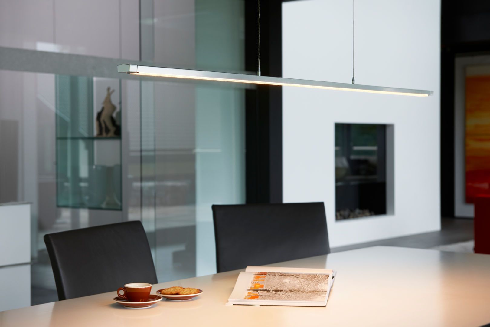 LISGO SKY, LED-Leuchtenfamilie, OLIGO Lichttechnik GmbH OLIGO Lichttechnik GmbH Modern dining room Lighting