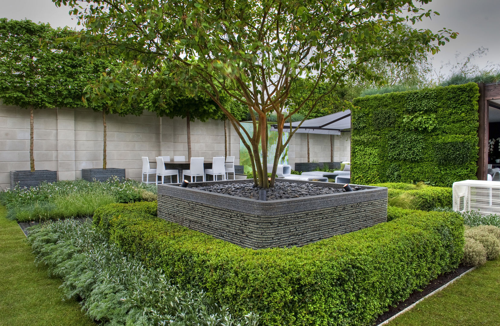 Chelsea Flower Show 2012 : The Rootop Workplace of Tomorrow Aralia Commercial spaces Stone Office buildings
