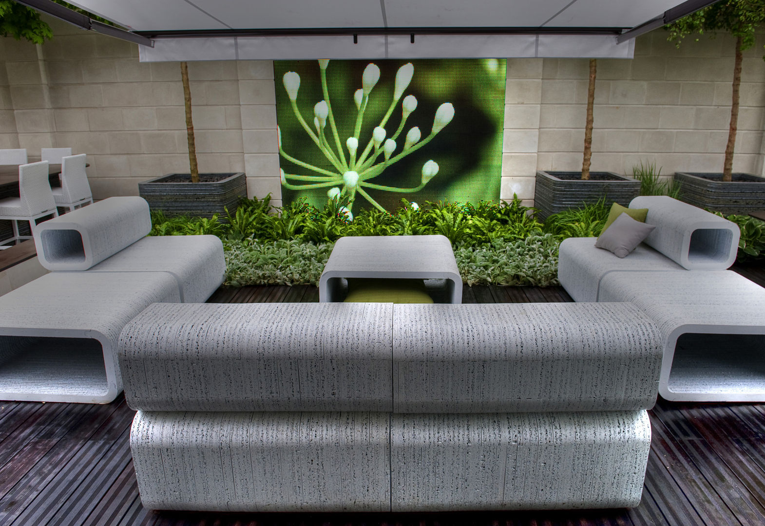 Chelsea Flower Show 2012 : The Rootop Workplace of Tomorrow Aralia Espacios comerciales Piedra Edificios de oficinas