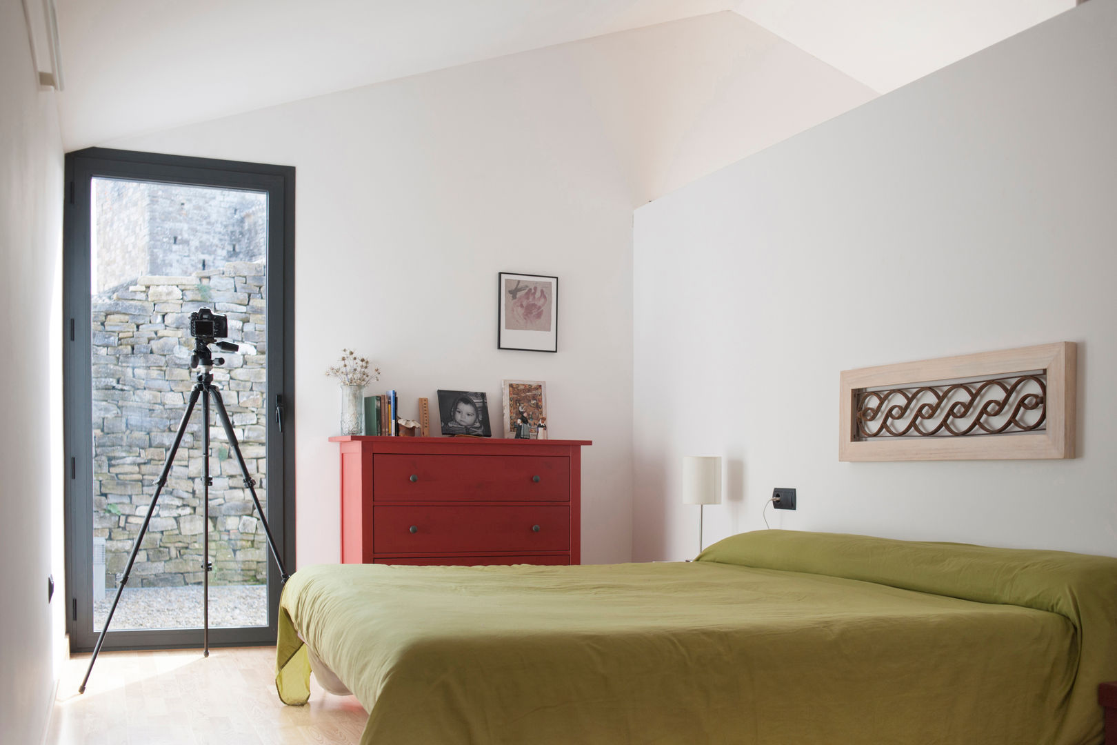 Casa JIR, Majones (Huesca), DMP arquitectura DMP arquitectura Modern style bedroom