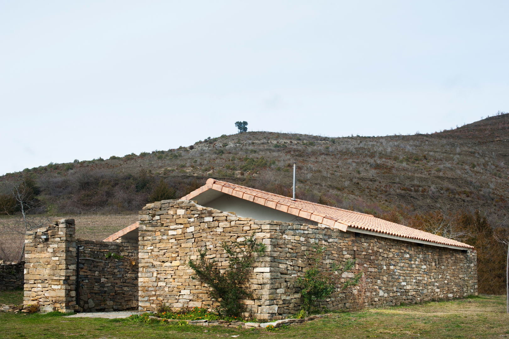 Casa JIR, Majones (Huesca), DMP arquitectura DMP arquitectura モダンな 家
