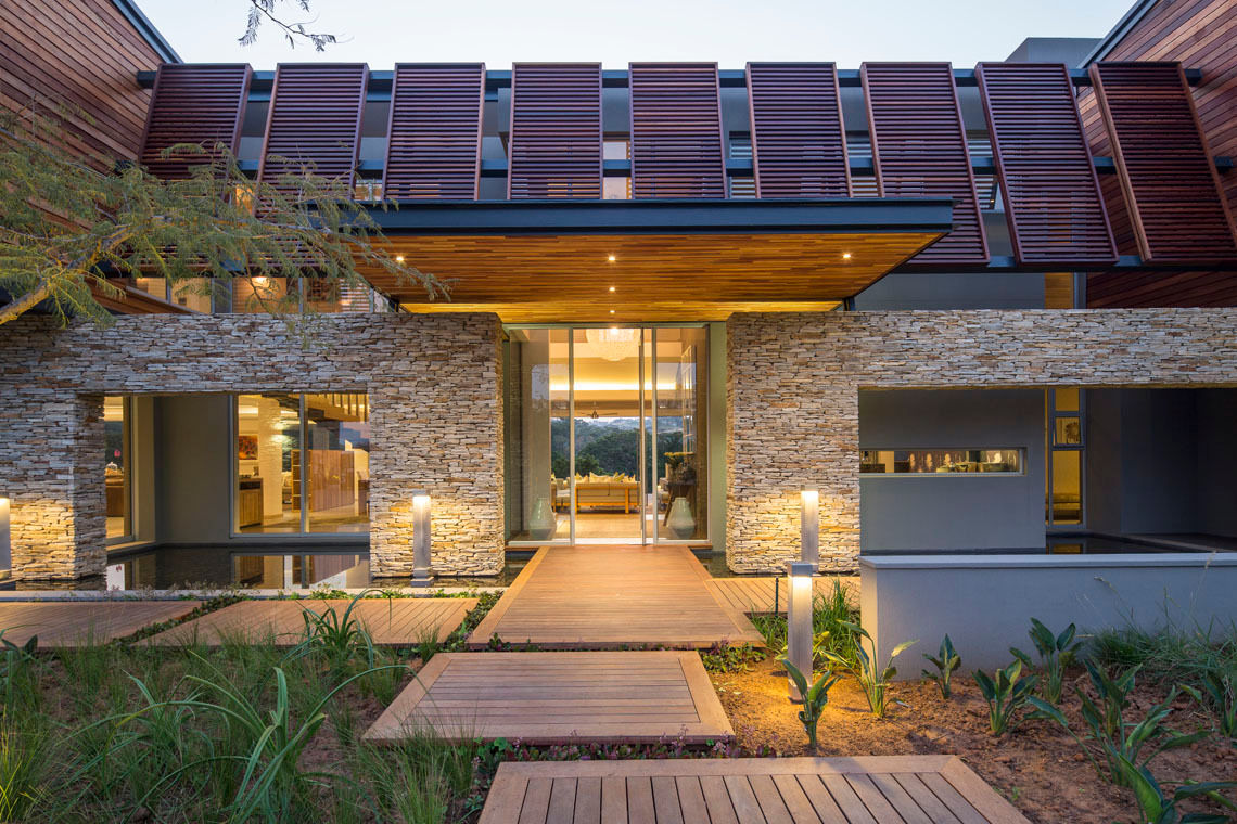 Albizia House, Metropole Architects - South Africa Metropole Architects - South Africa 모던스타일 벽지 & 바닥