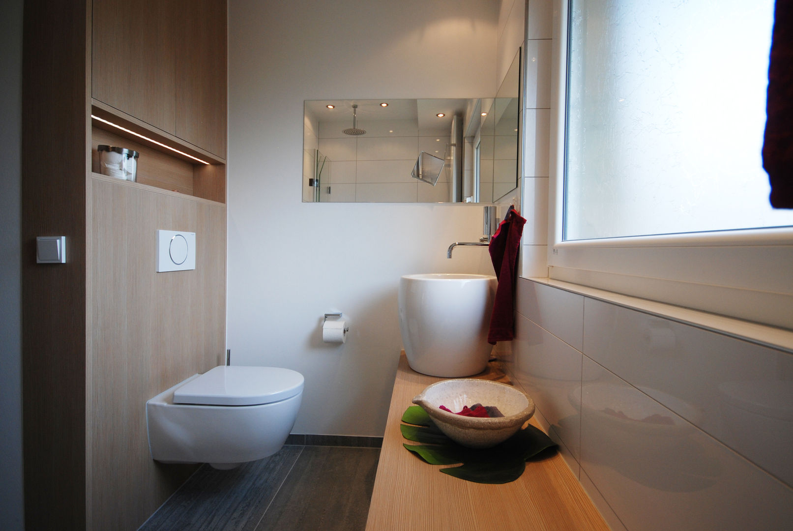 homify Salle de bain moderne