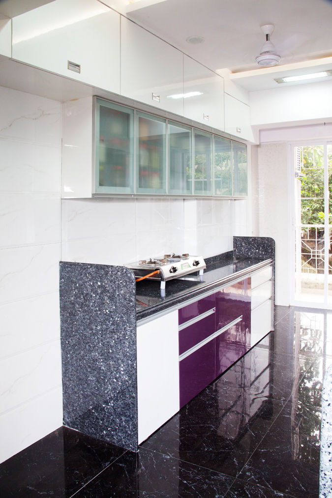 Kitchen Squaare Interior Rumah: Ide desain interior, inspirasi & gambar