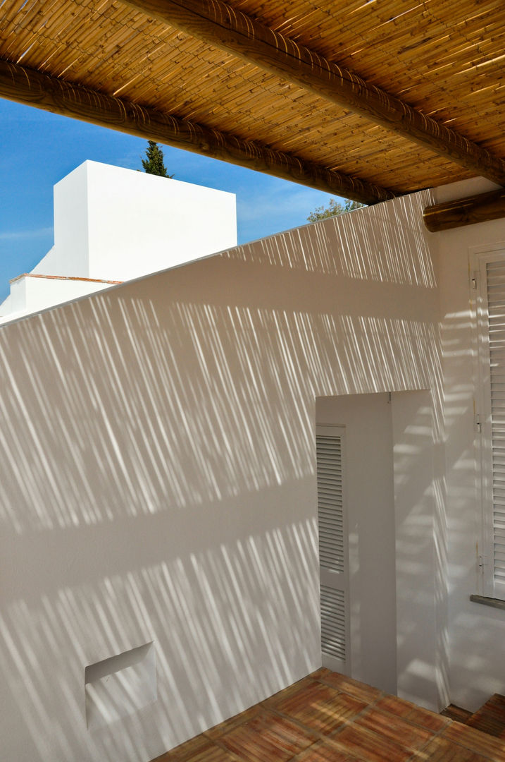 Casa da Atalaia, S3 Arquitectos S3 Arquitectos منازل