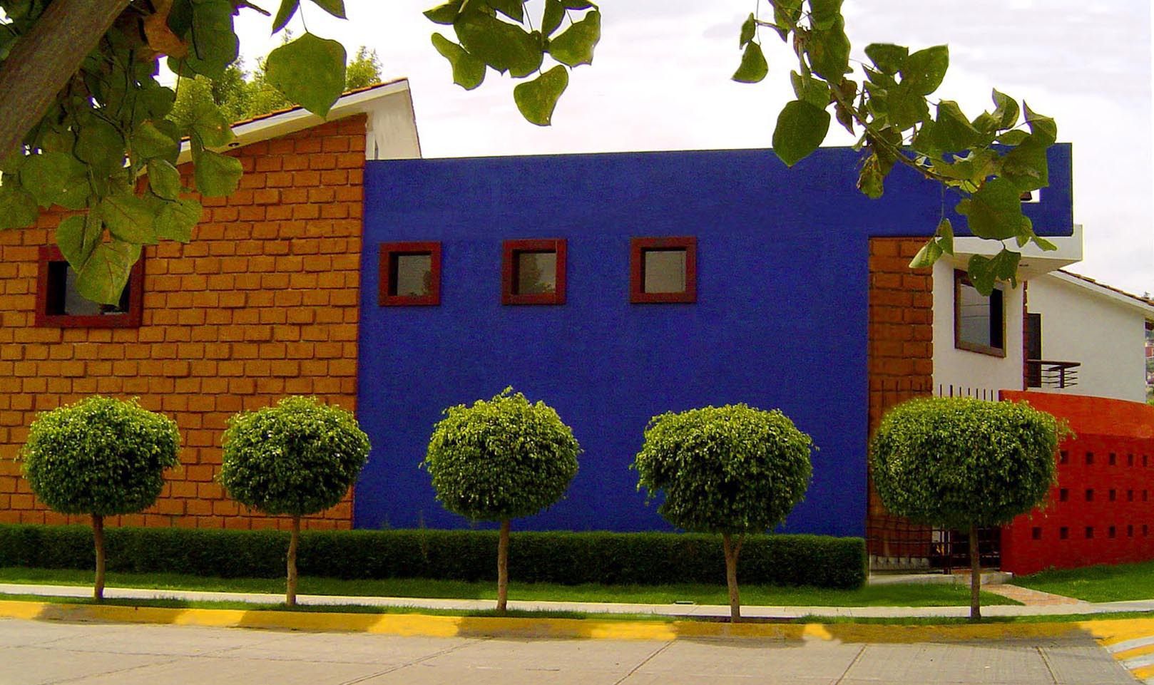 FACHADA PRINCIPAL CESAR MONCADA SALAZAR (L2M ARQUITECTOS S DE RL DE CV) Casas unifamiliares