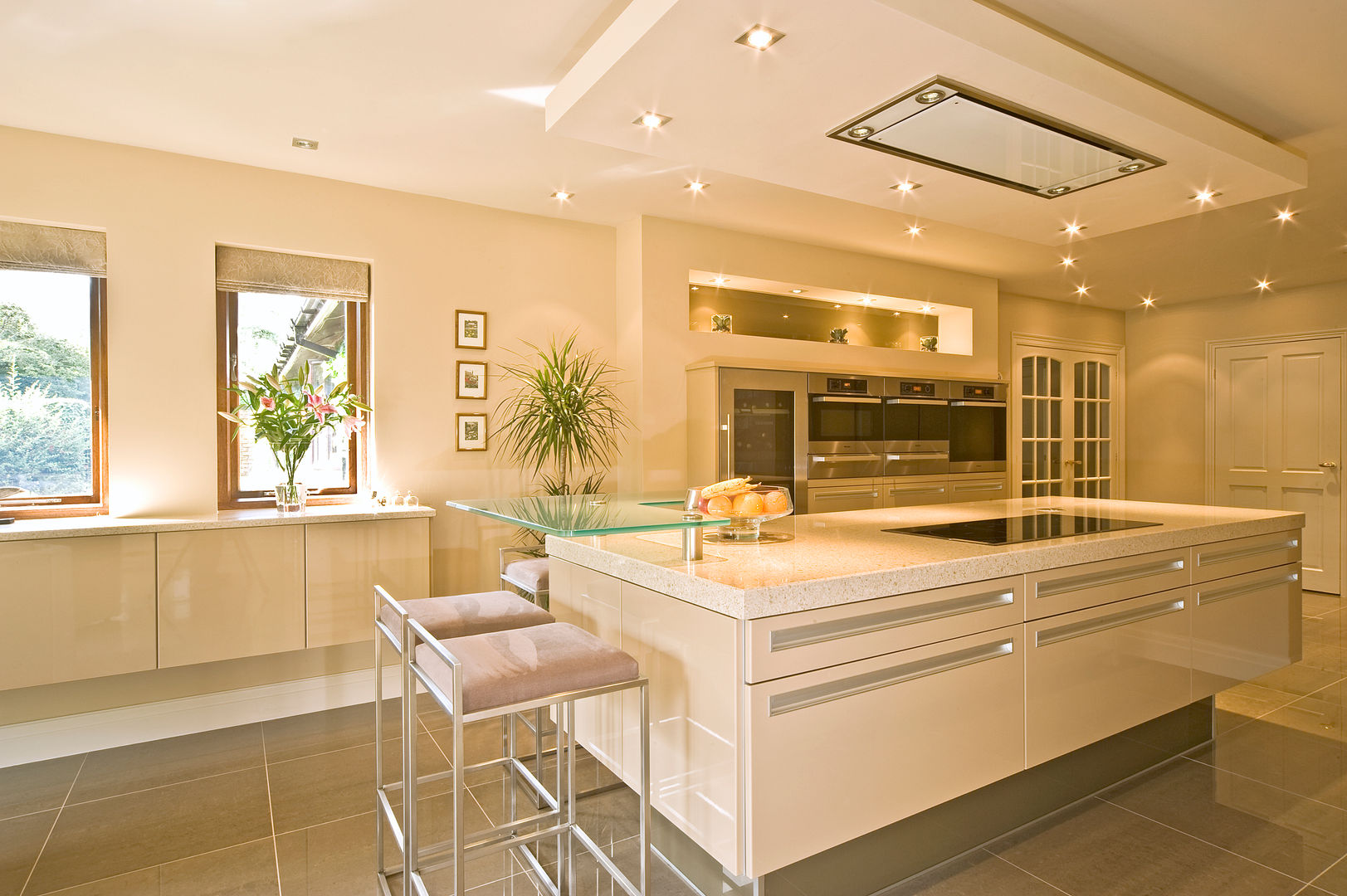 MR & MRS TAYLOR'S KITCHEN, Diane Berry Kitchens Diane Berry Kitchens Nowoczesna kuchnia